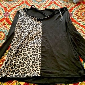 Black long sleeve polyester top with black and grey leopard print